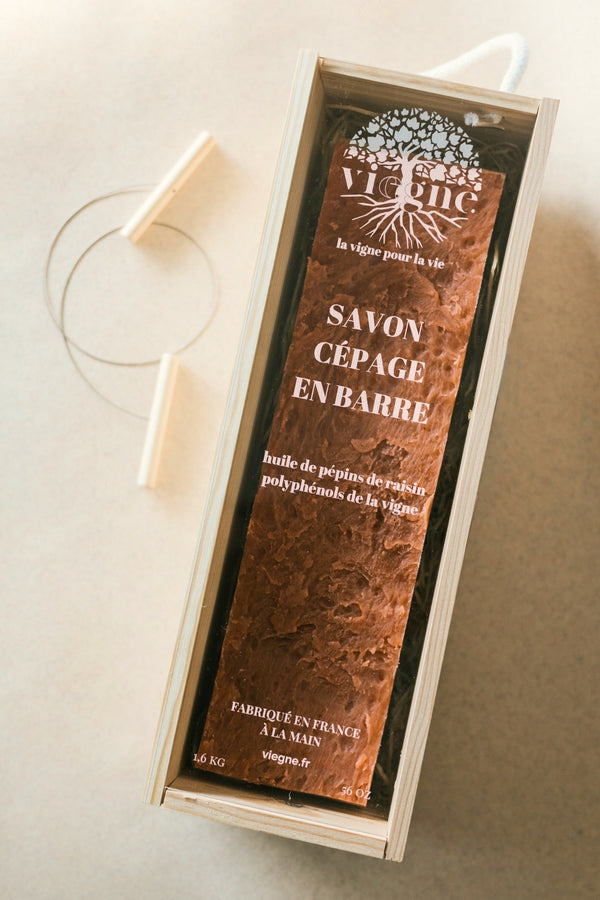 Barre de savon cépage dans son coffret